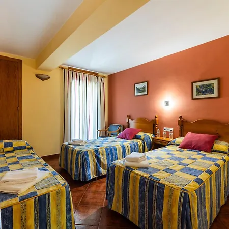 Hostel Hostal Panart *