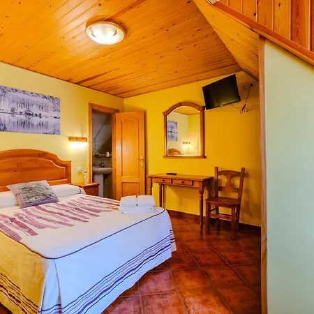 Hostal Panart Hostel *